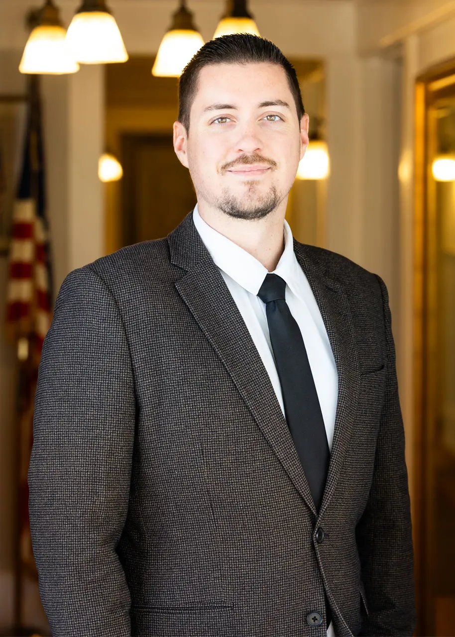 Noah Huston - Associate Attorney at Sevens Legal